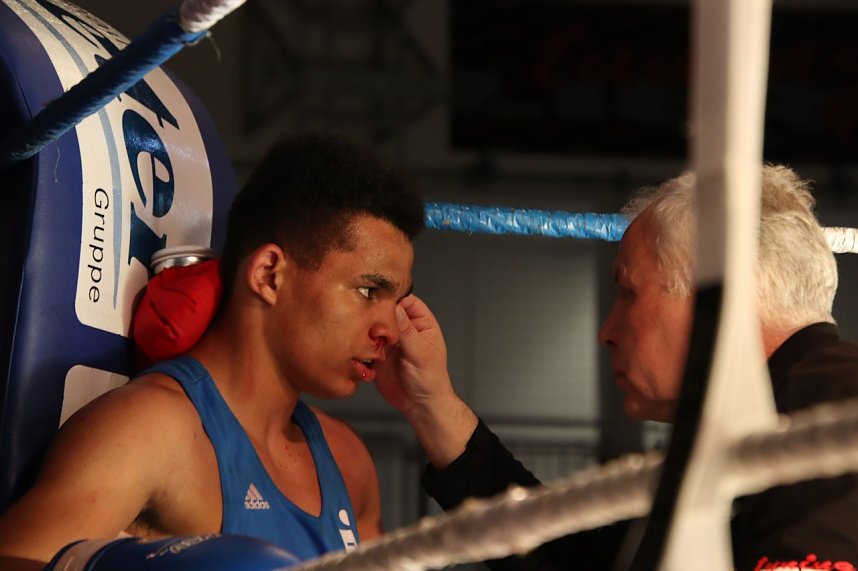 Niederlage vor heimischem Publikum