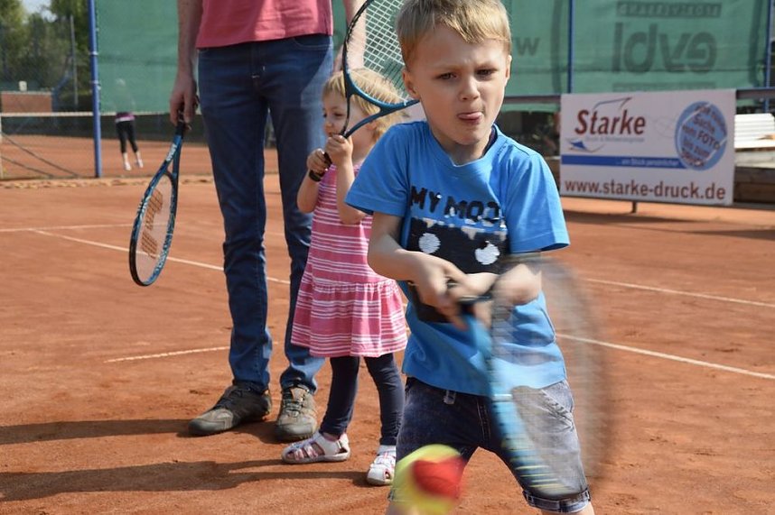 Erfolgreich Tennis pr&auml;sentiert