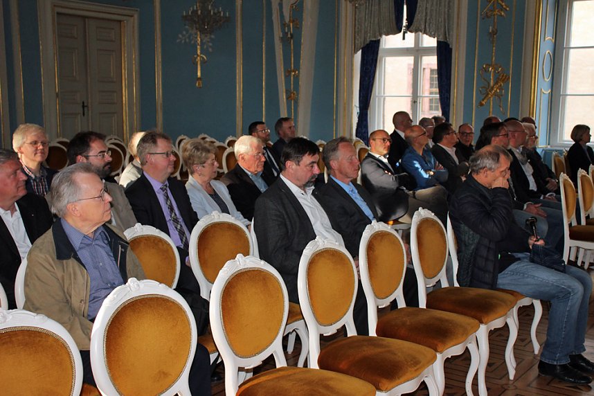 Restaurierte St&uuml;hle wieder im Schlossmuseum