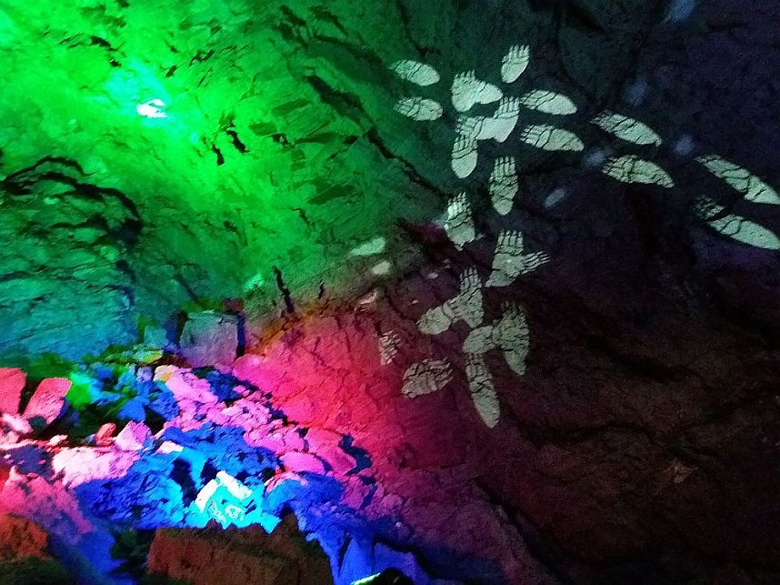 Lichterwelten in der Barbarossah&ouml;hle