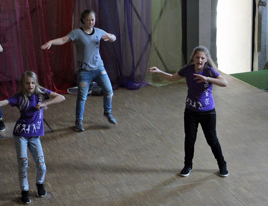 Augen zu und tanz!