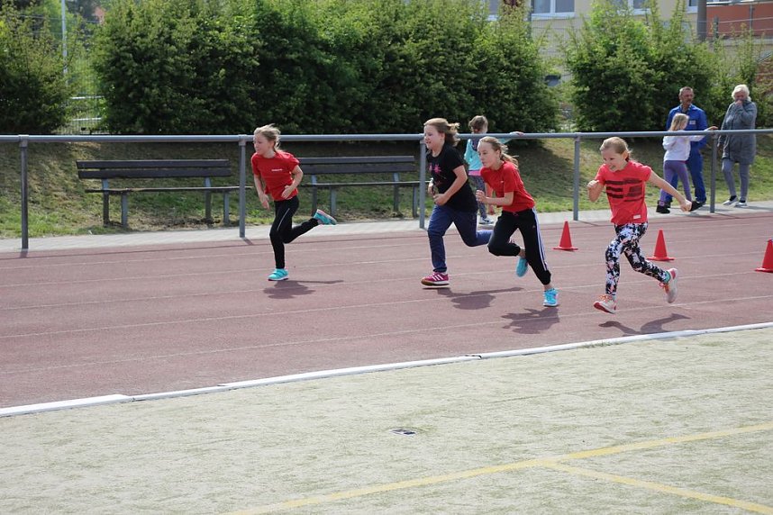GS Franzbergschule bei Bundesjugendspielen