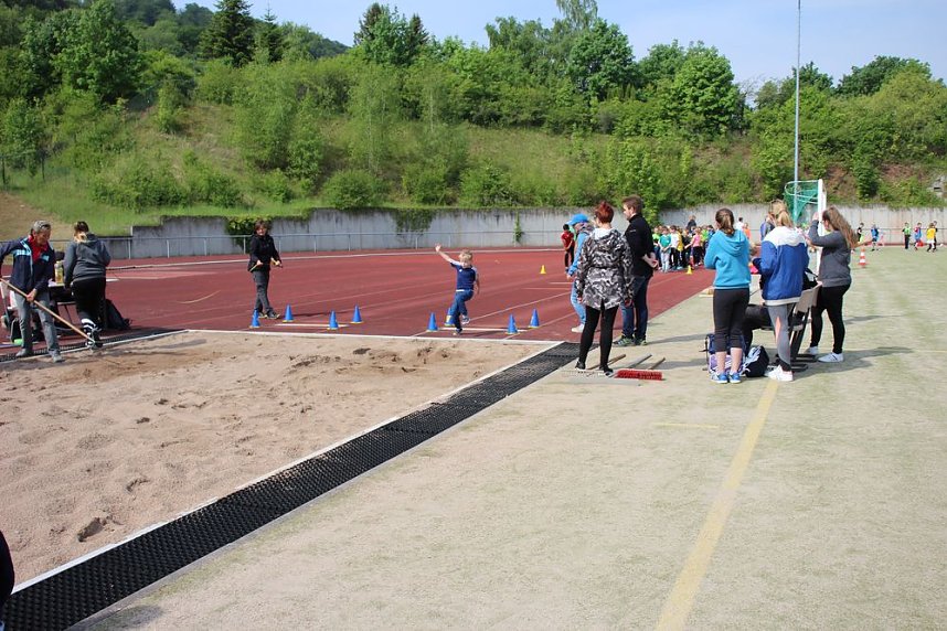 GS Franzbergschule bei Bundesjugendspielen