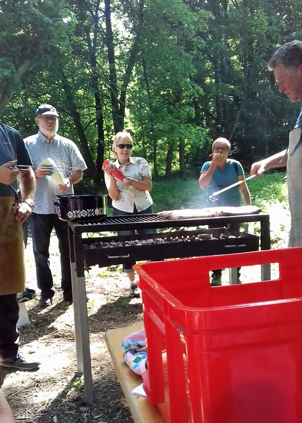 Pfingstmontag am Mutzenbrunnen