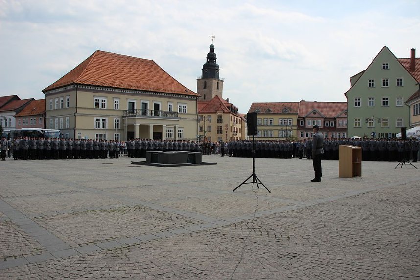 Wieder Soldatinnen und Soldaten vereidigt