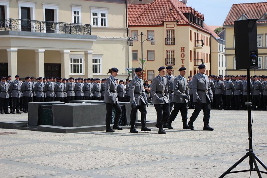 Wieder Soldatinnen und Soldaten vereidigt