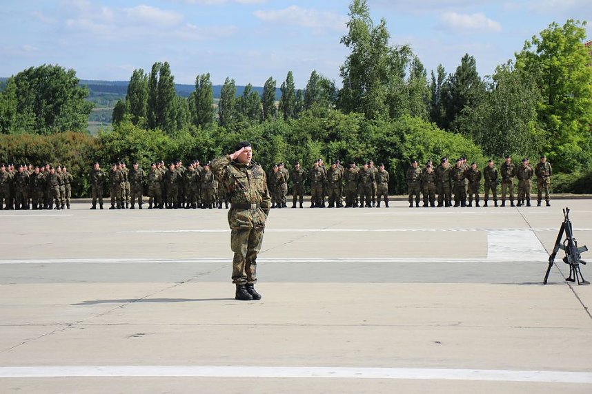Einheiten der Bundeswehr verabschiedet
