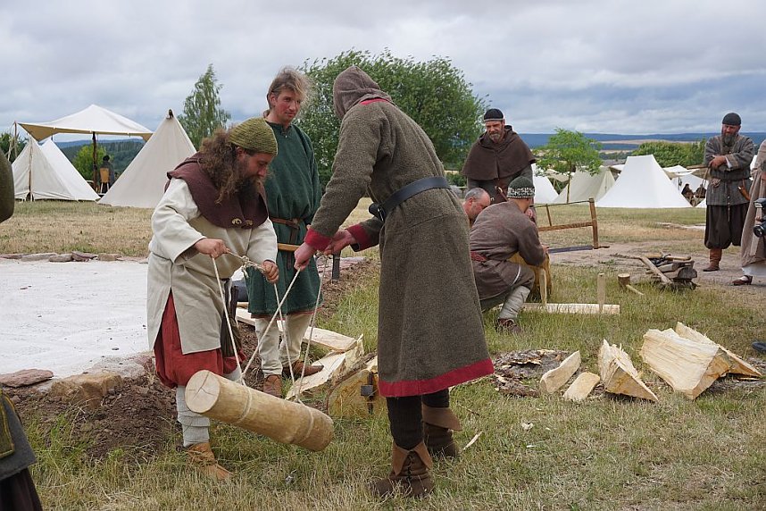 Handwerkermarkt zum Mitsommer