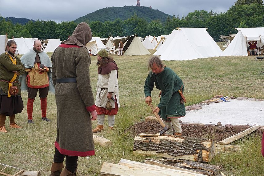 Handwerkermarkt zum Mitsommer