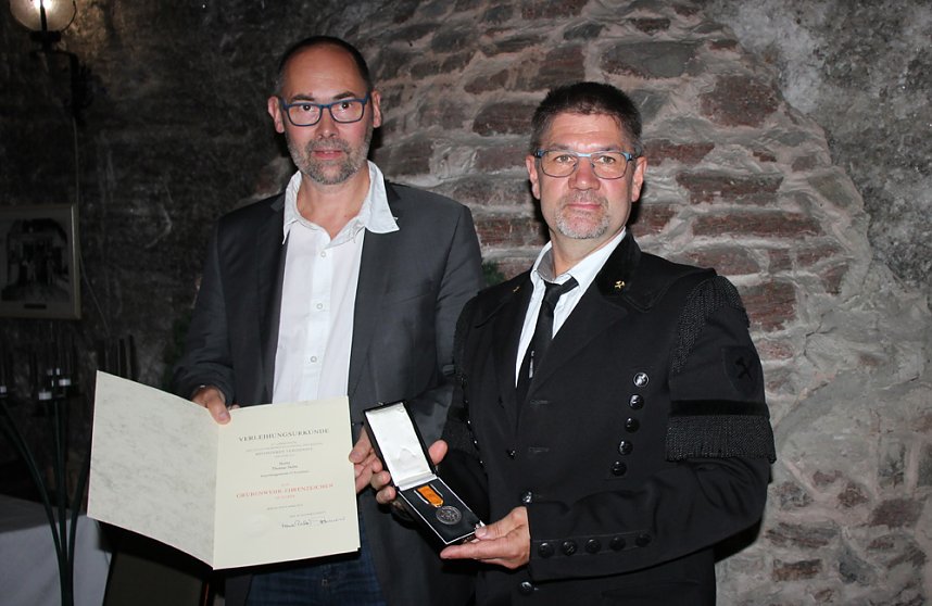 Hohe Auszeichnungen f&uuml;r freiwillige Retter unter Tage