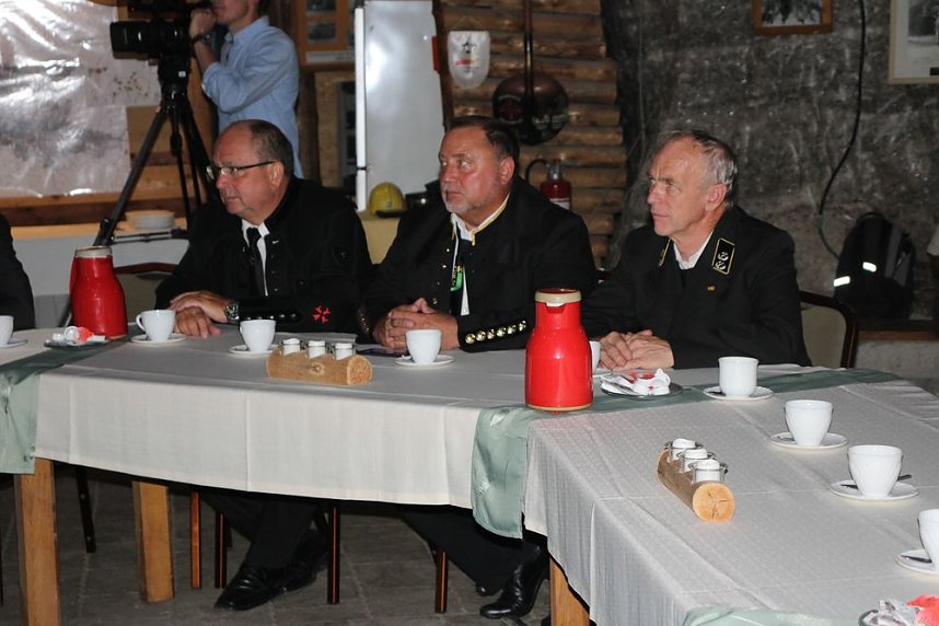 Hohe Auszeichnungen f&uuml;r freiwillige Retter unter Tage