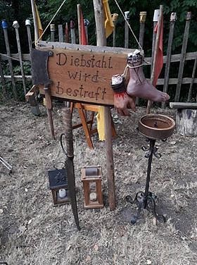 Das Ritterlager am Kyffh&auml;user Markt ist erwacht