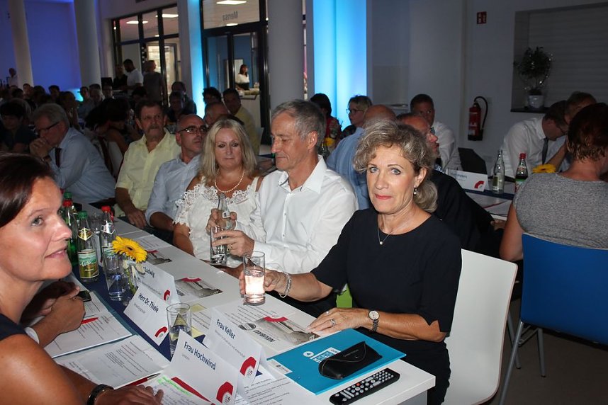 Gemeinschaftsschule in Greu&szlig;en &uuml;bergeben