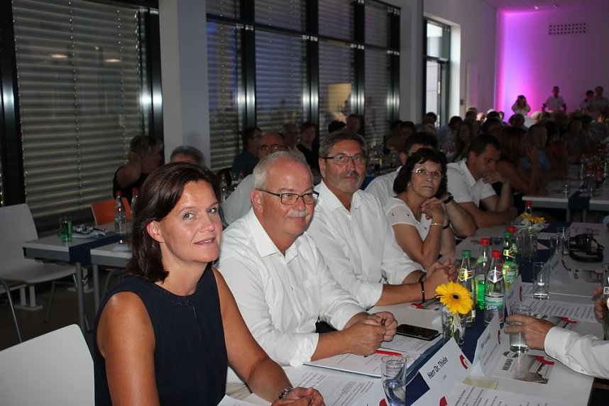 Gemeinschaftsschule in Greu&szlig;en &uuml;bergeben