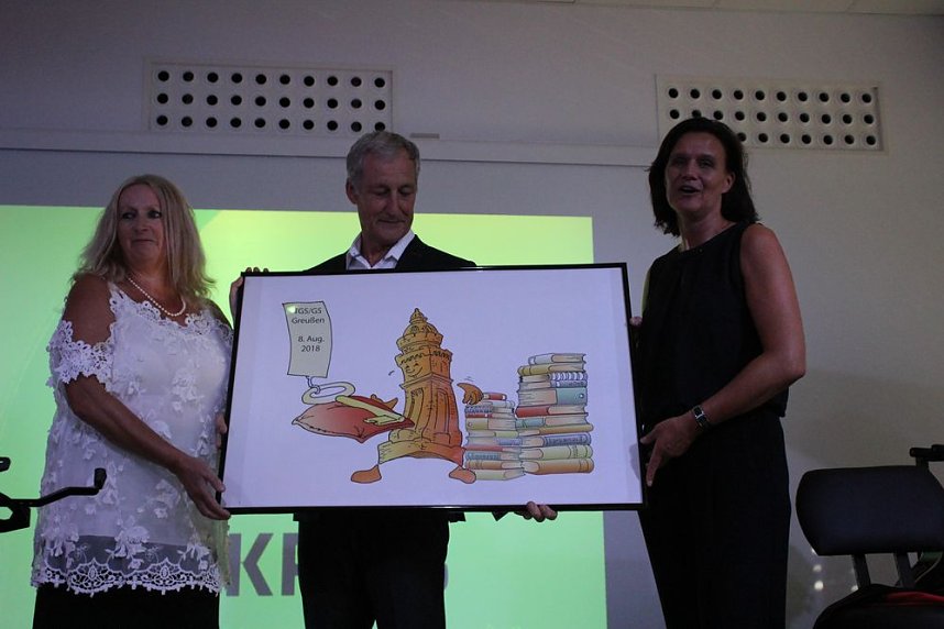 Gemeinschaftsschule in Greu&szlig;en &uuml;bergeben