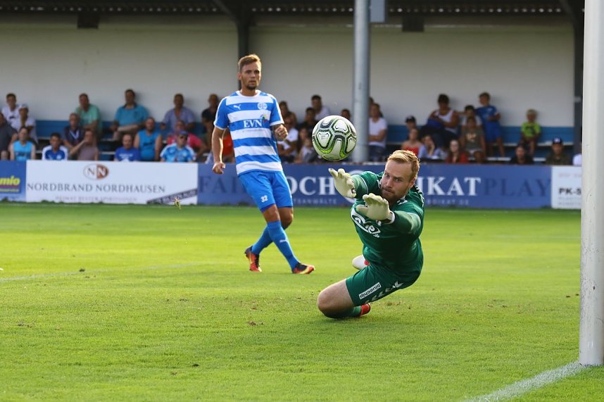 Wacker Nordhausen mit ersten Sieg in einem Heimspiel. 3:0 gegen Meuselwitz im ersten Th&uuml;ringen-Derby der Saison