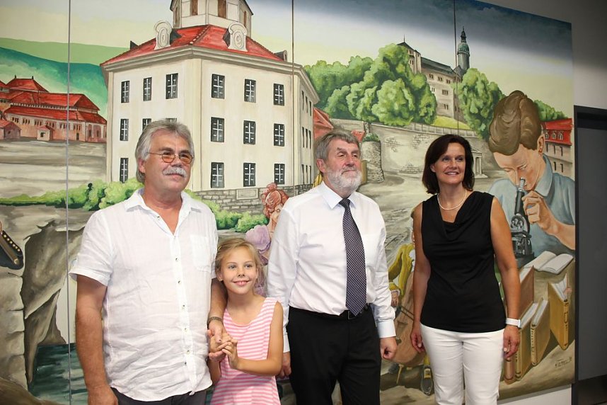 An dieser Schule werden modernste Lernbedingungen geboten