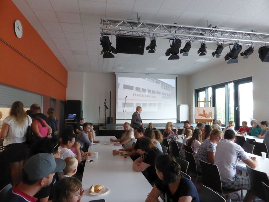 Tag der offenen T&uuml;r in der neuen Franzbergschule