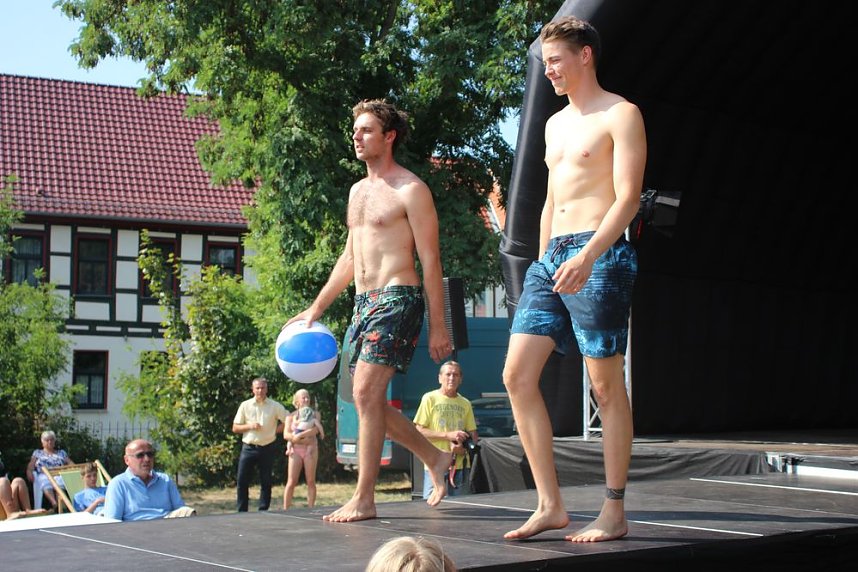 Publikumsmagnet Bademodenschau