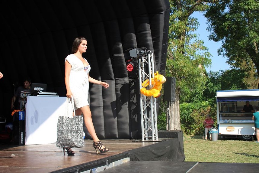 Publikumsmagnet Bademodenschau