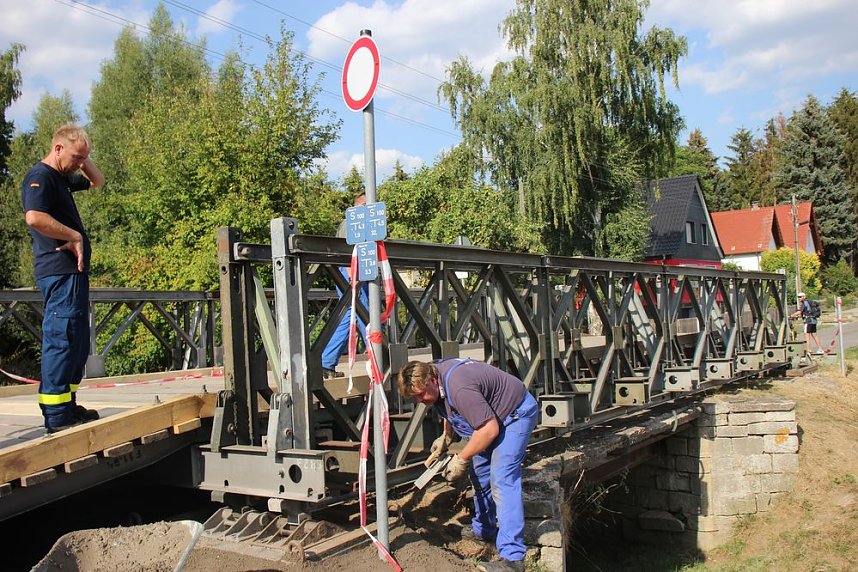 Br&uuml;cke in Thalebra steht schon