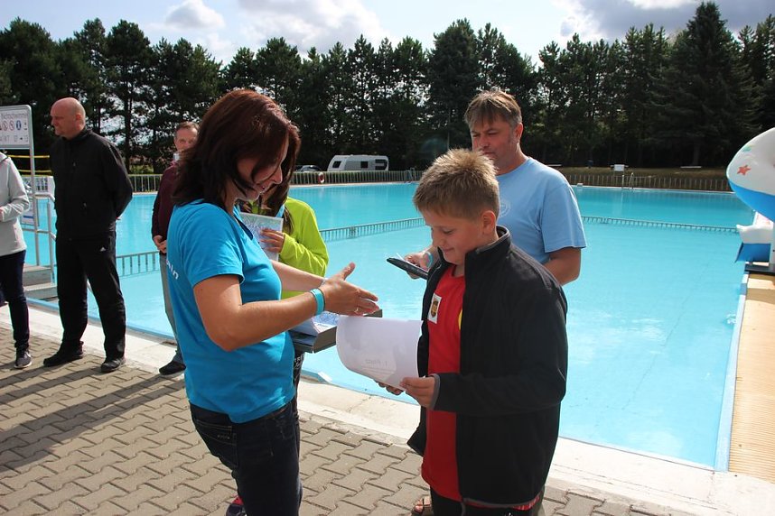 24-Stunden-Schwimmen begeisterte