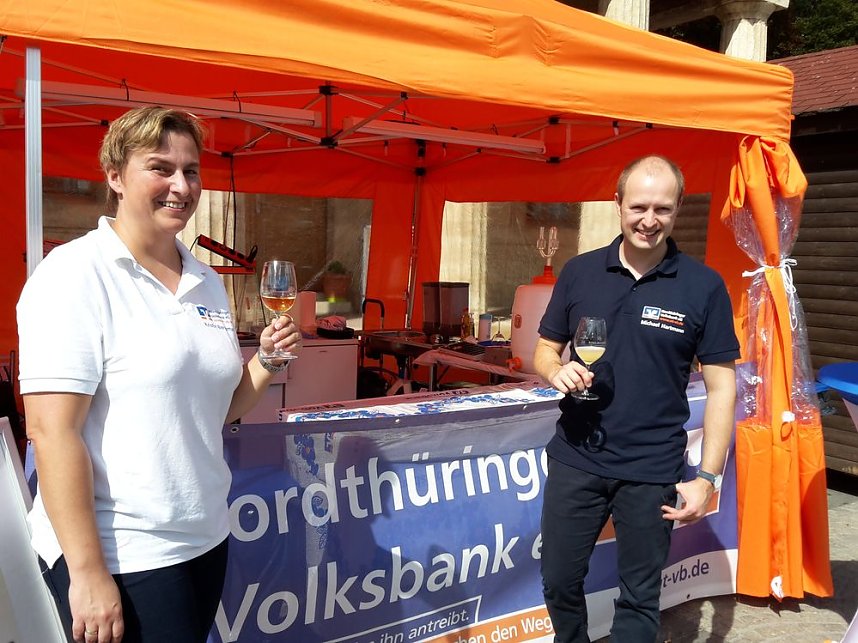 Mit Wein in den neuen Tag