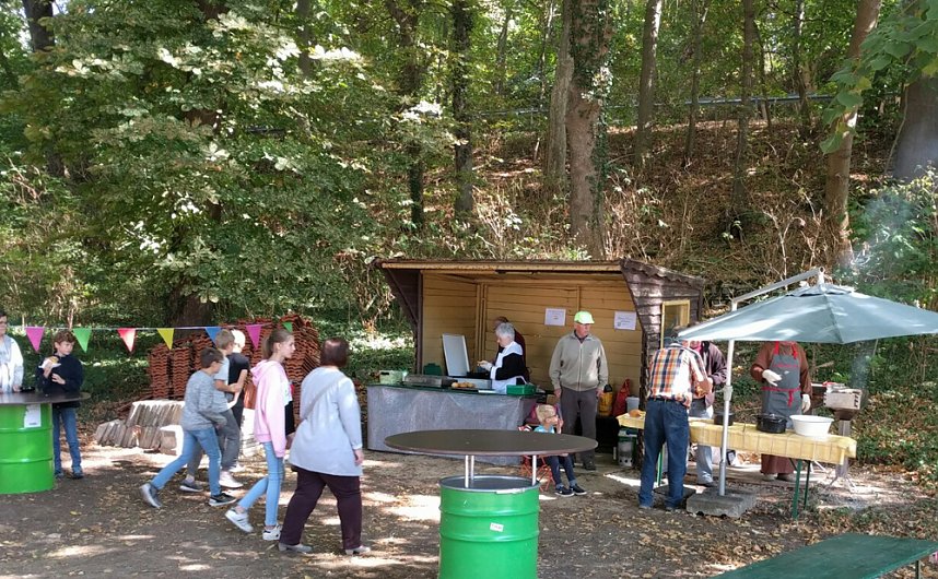 Auch in Dietenborn wird gefeiert