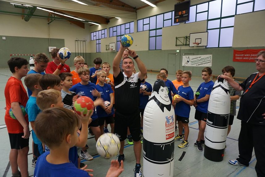 Dagos Handballschule zu Gast in Sondershausen