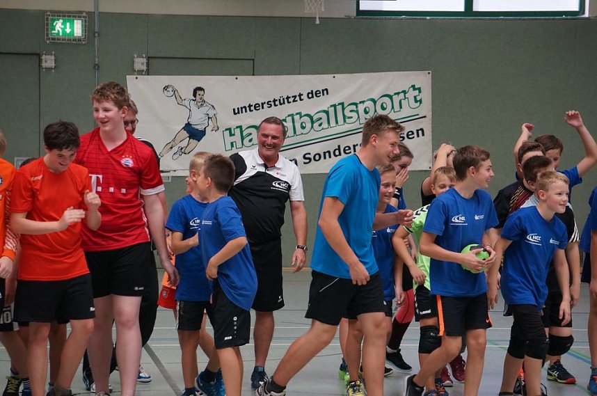 Dagos Handballschule zu Gast in Sondershausen