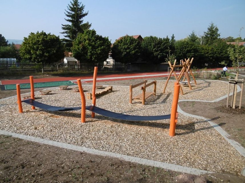 &Uuml;bergabe Au&szlig;enanlage der Grundschule Bottendorf