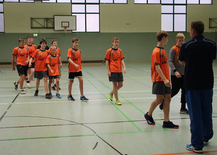 Handballligen kommen ins Laufen