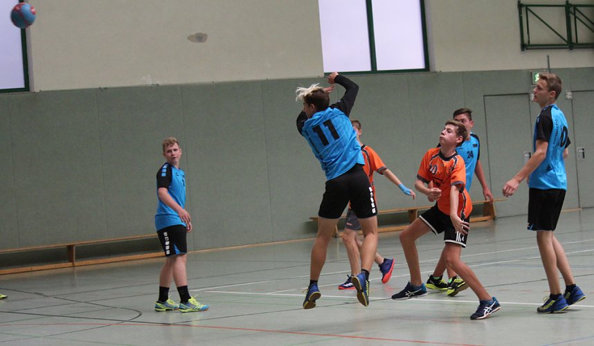Handballligen kommen ins Laufen