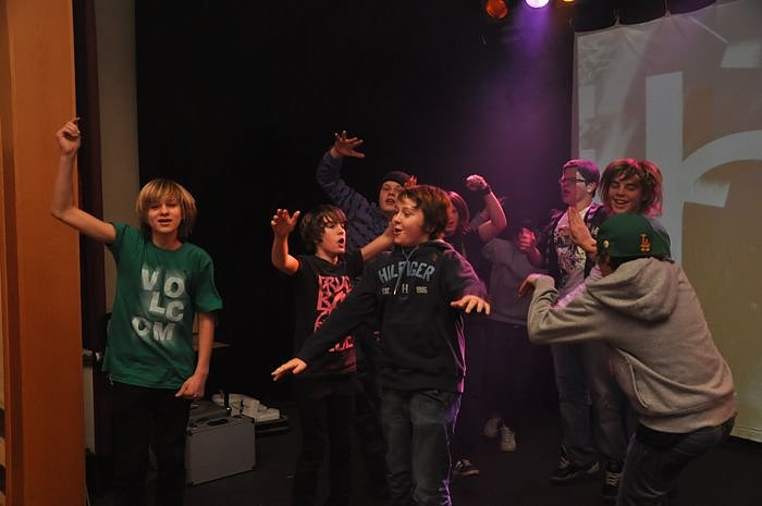 Junge Party im Klubhaus