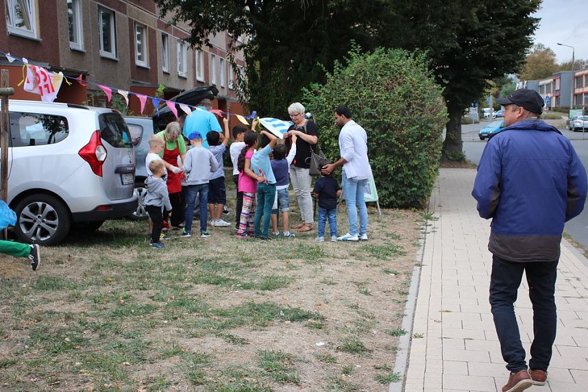 Sturm vertrieb die Feiernden