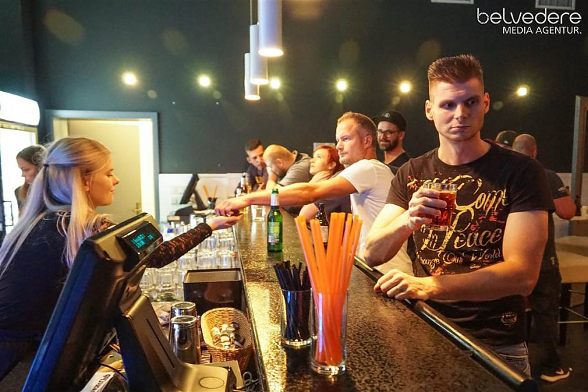 Party im Jugendclubhaus in Nordhausen - der Samstag