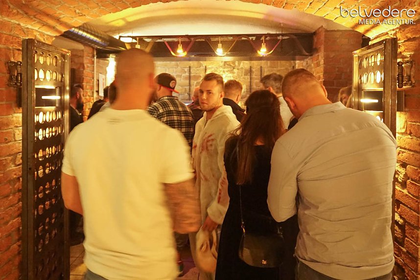 Party im Jugendclubhaus in Nordhausen - der Samstag