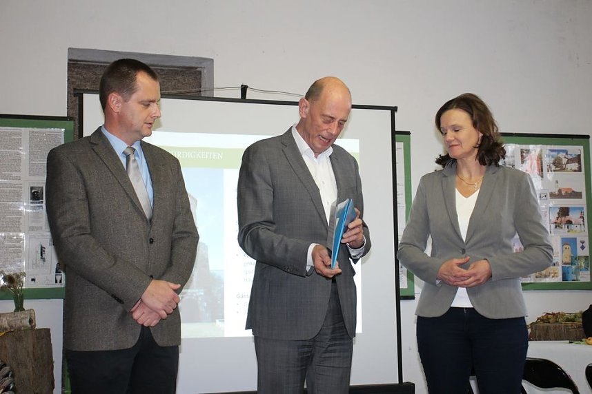 Mittel f&uuml;r neuen Radweg