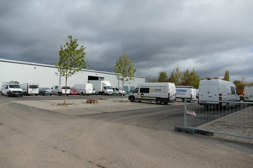 Modernes OPEL-Autohaus entstand in 8 Monaten Bauzeit