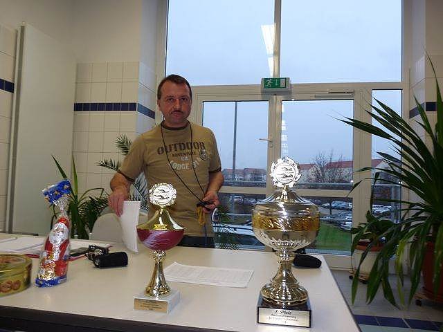 24 - Stunden Schwimmen begonnen