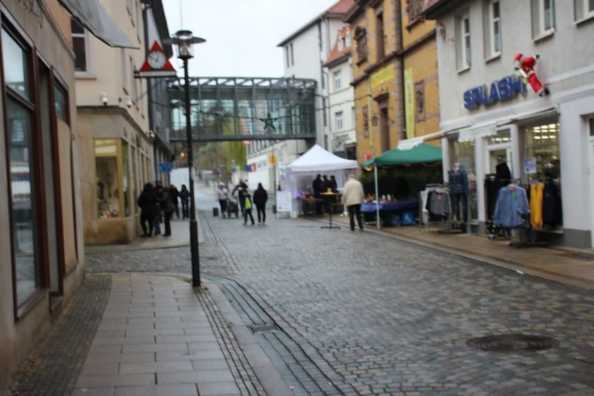 Adventsmarkt nicht vom Wetter beg&uuml;nstigt