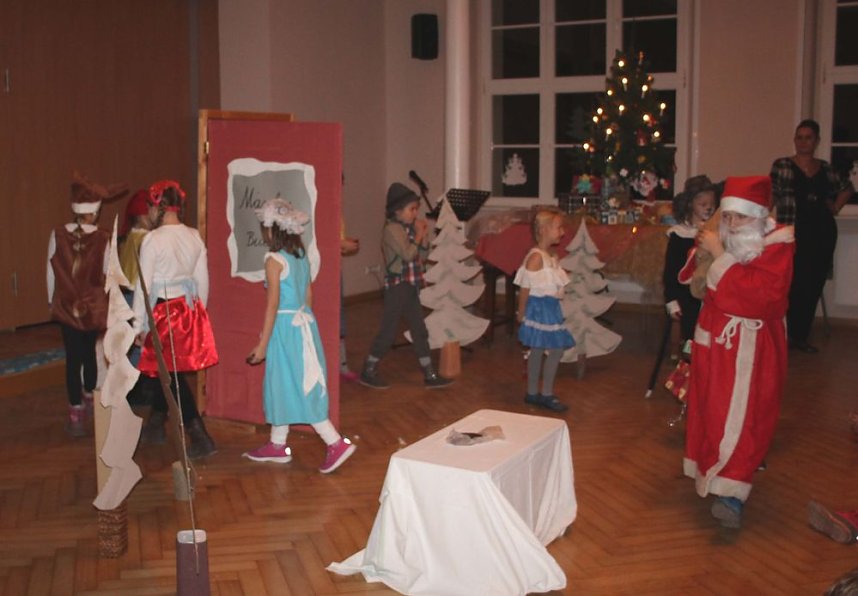 Weihnachtliche Weltreise gemacht