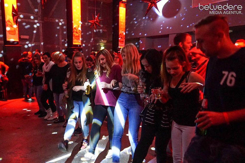 Party im Jugendclubhaus in Nordhausen - der Samstag