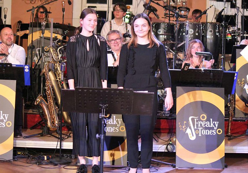 Wieder stehende Ovationen im Achteckhaus