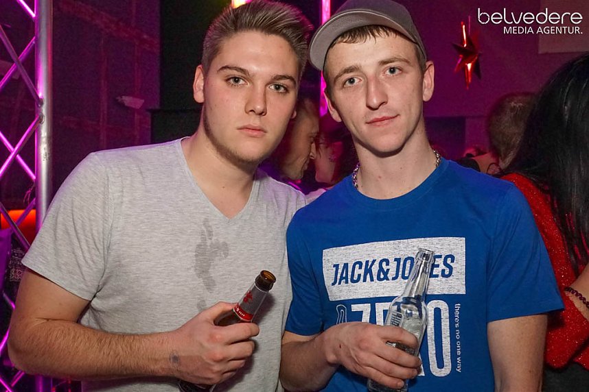 Party im Jugendclubhaus in Nordhausen - der Samstag