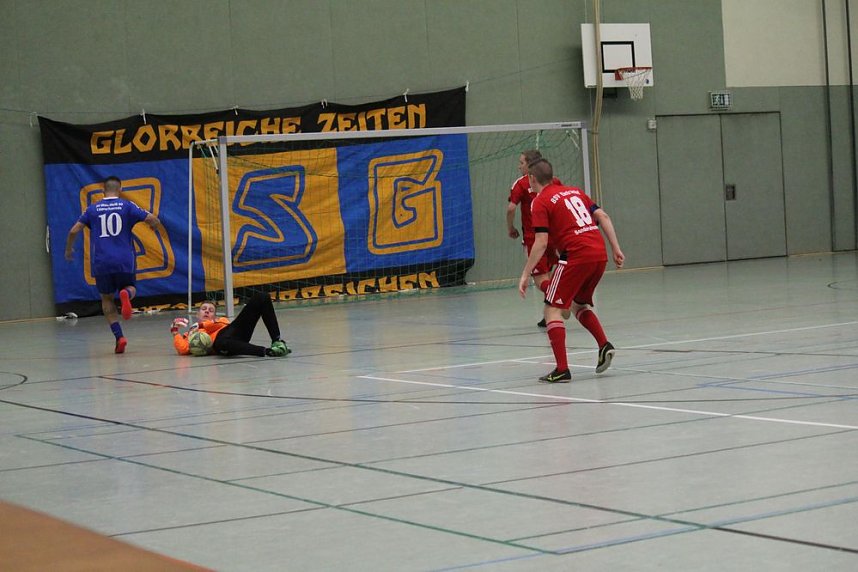 Zwischen G&auml;nsebraten und Raketen