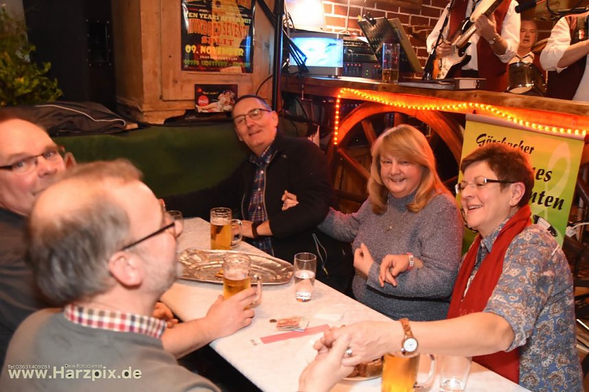 Kartoffelscheibenessen