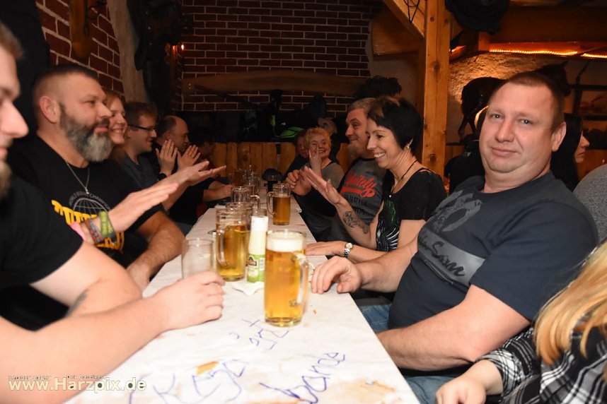 Kartoffelscheibenessen