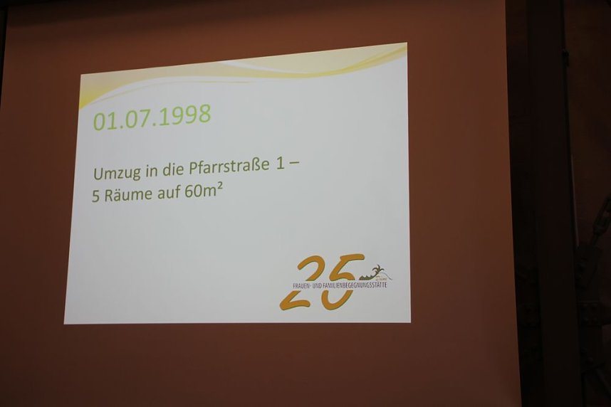 Happy Birthday - D&uuml;ne wurde 25