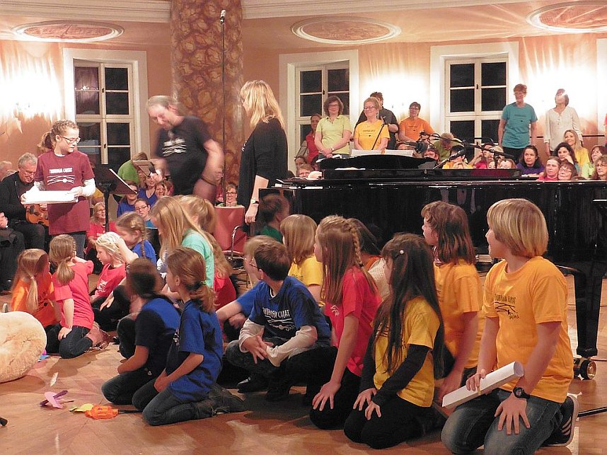 Thuringia Cantat & The String Company im Konzert